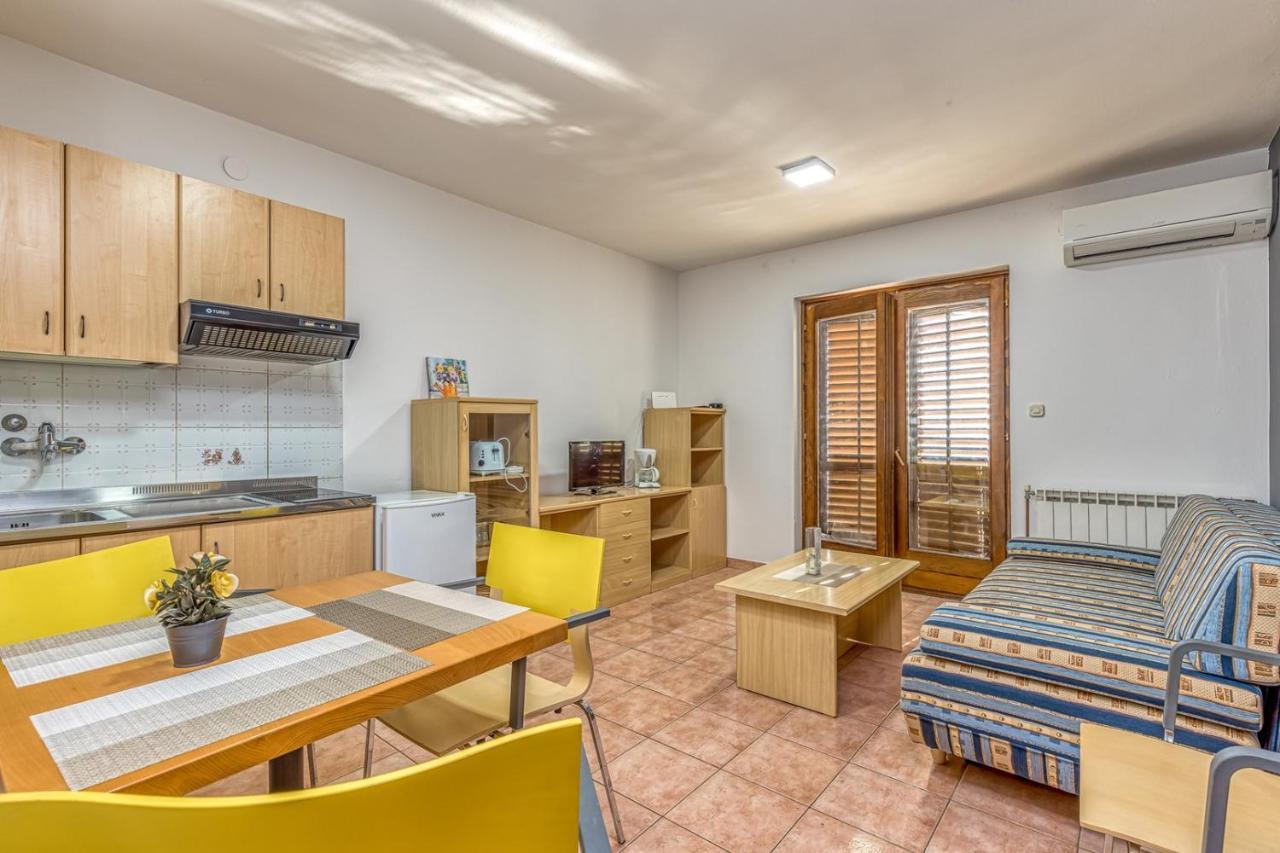 Apartment-Haus Wolbeck Červar-Porat Zewnętrze zdjęcie